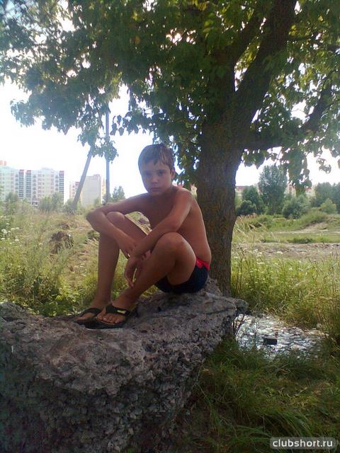 5610_boys-in-shorts-ru_512.jpg